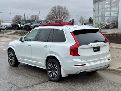 2021 Volvo XC90 T5 Momentum