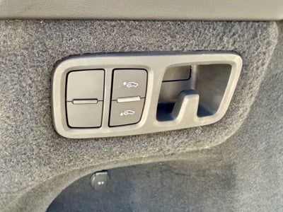 2021 Lamborghini Urus Base