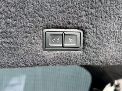 2021 Lamborghini Urus Base