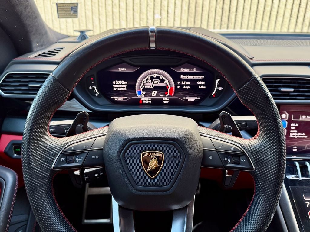 2021 Lamborghini Urus Base