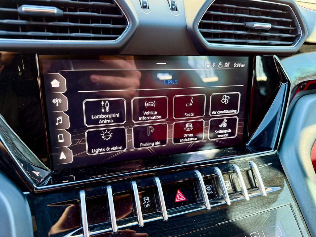 2021 Lamborghini Urus Base