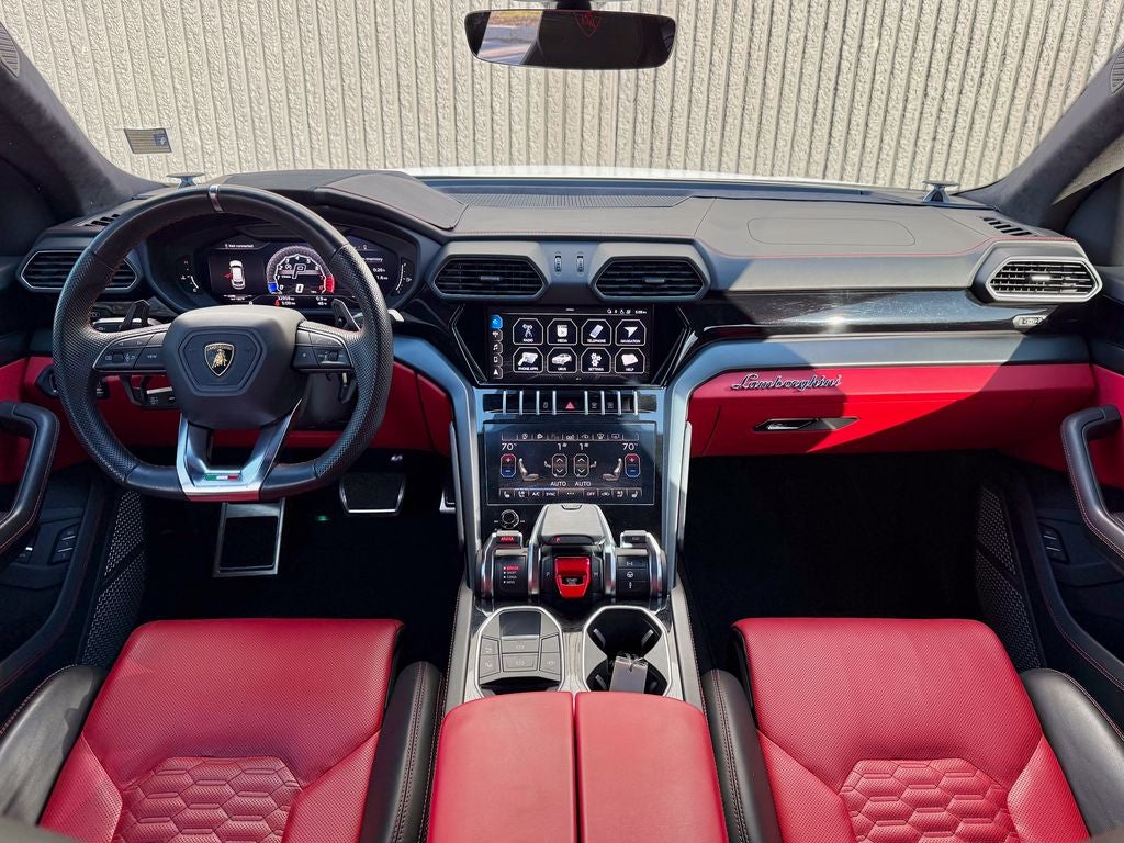 2021 Lamborghini Urus Base