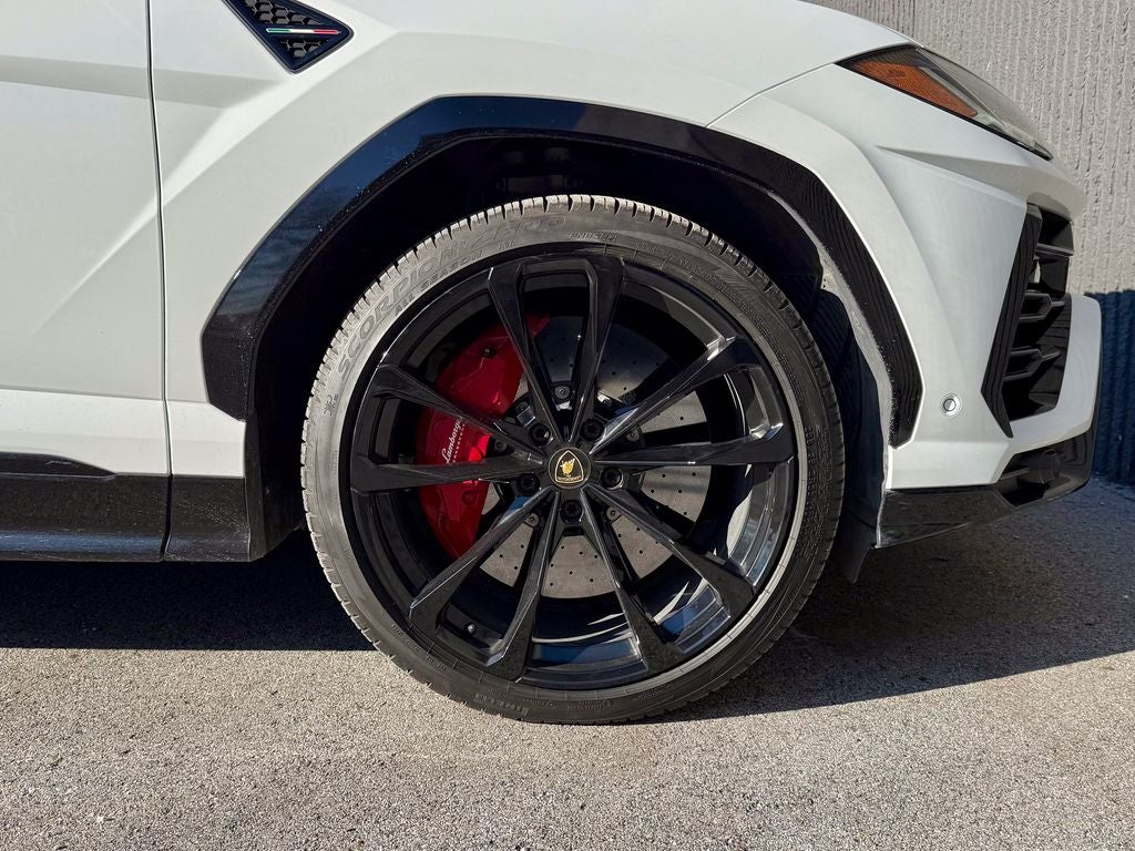 2021 Lamborghini Urus Base