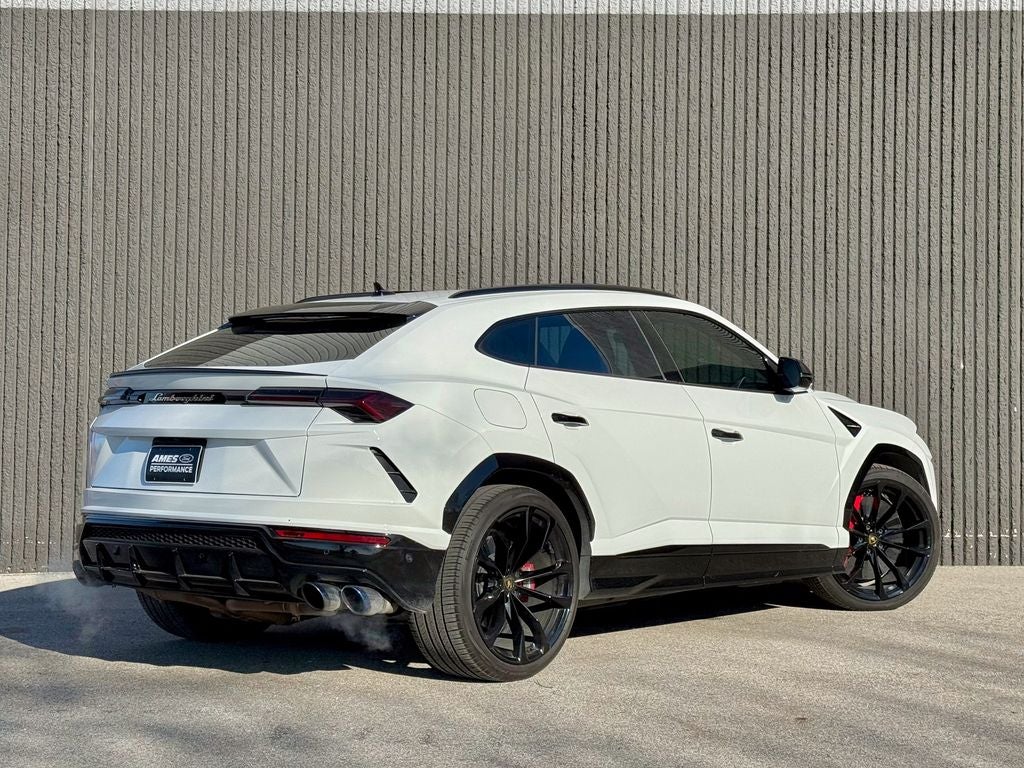 2021 Lamborghini Urus Base