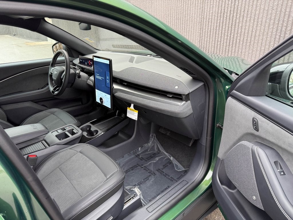 2025 Ford Mustang Mach-E GT