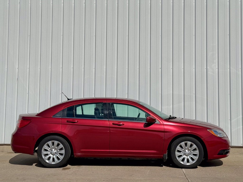2012 Chrysler 200 LX