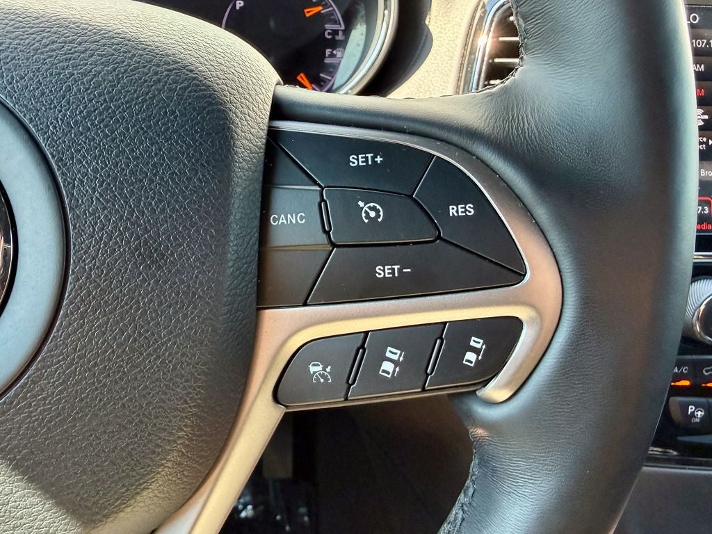 2020 Jeep Grand Cherokee Overland