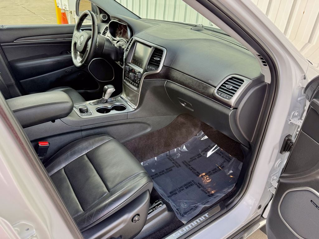 2017 Jeep Grand Cherokee Summit