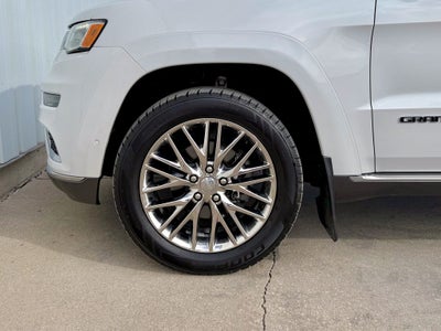 2017 Jeep Grand Cherokee Summit