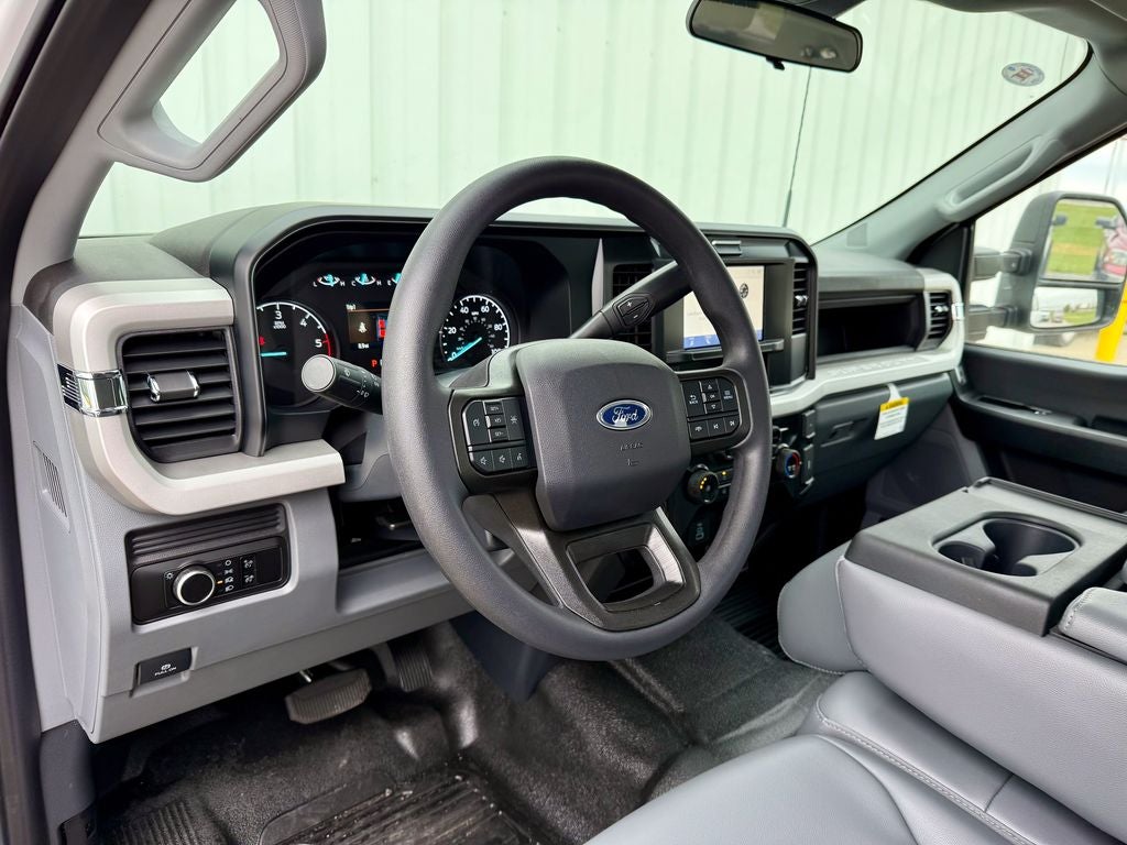 2025 Ford F-350SD XL DRW