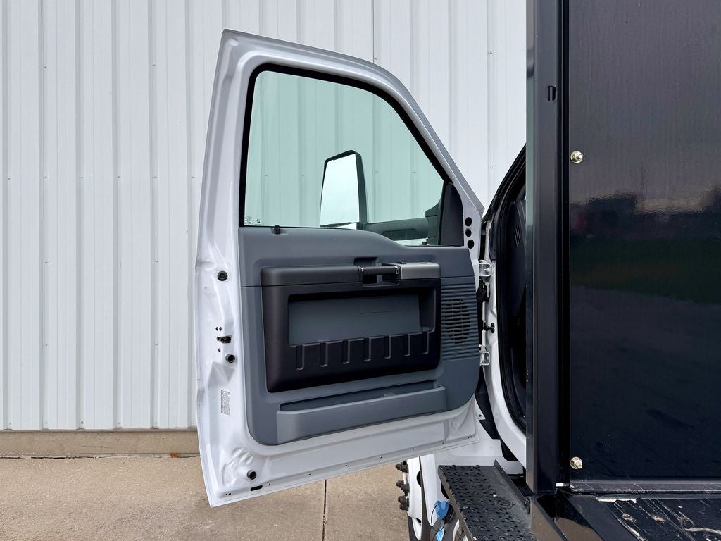 2025 Ford F-650SD Base