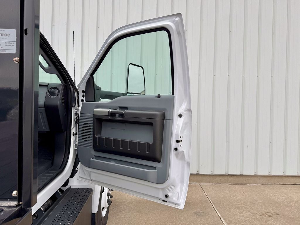 2025 Ford F-650SD Base