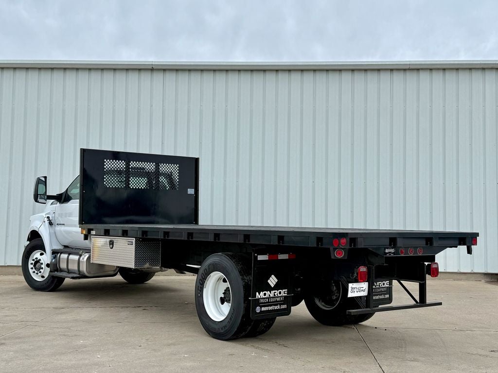 2025 Ford F-650SD Base