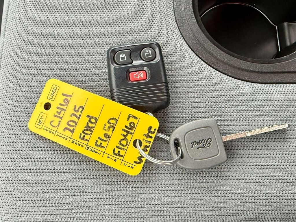 2025 Ford F-650SD Base