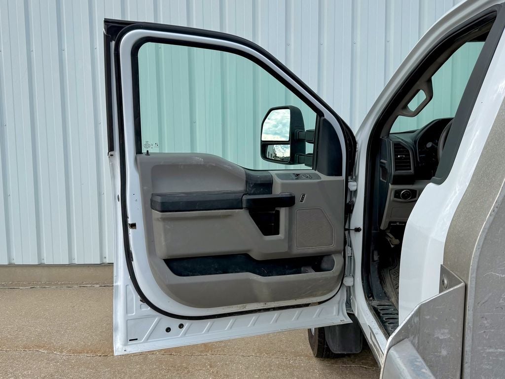 2020 Ford F-550SD XL DRW