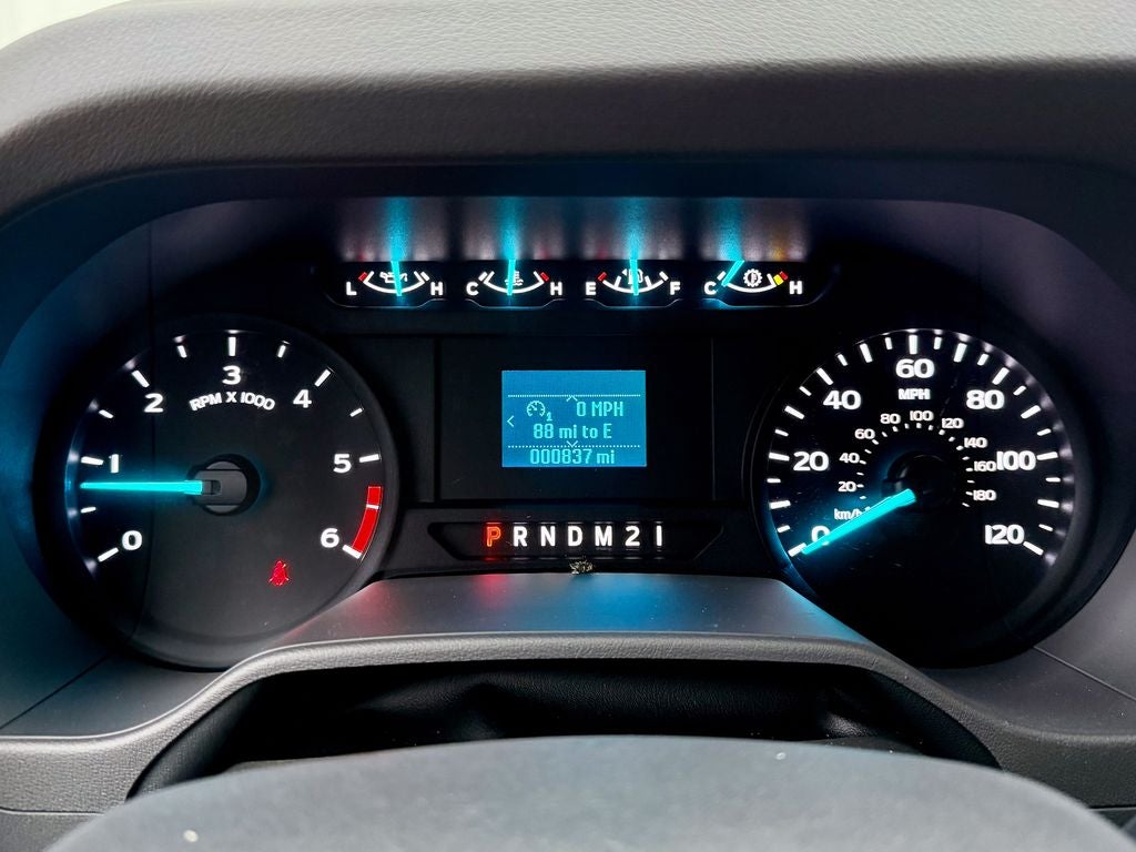 2025 Ford E-350SD Base Cutaway