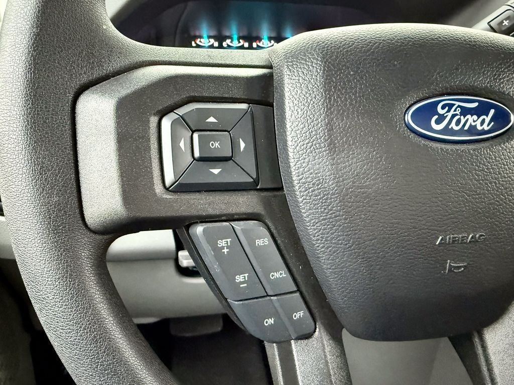 2025 Ford E-350SD Base Cutaway