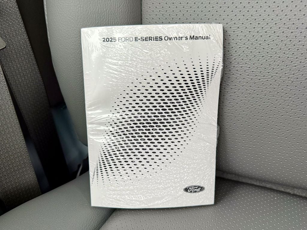 2025 Ford E-350SD Base Cutaway