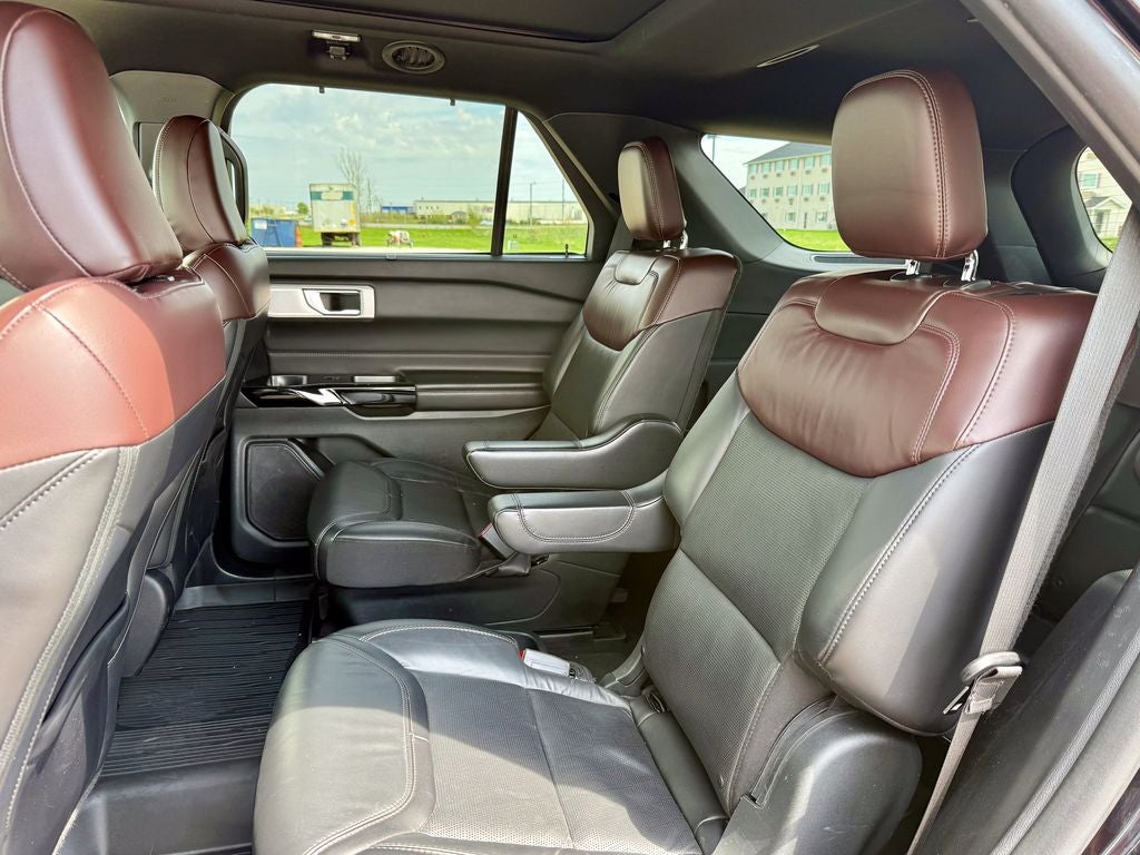 2021 Ford Explorer Platinum