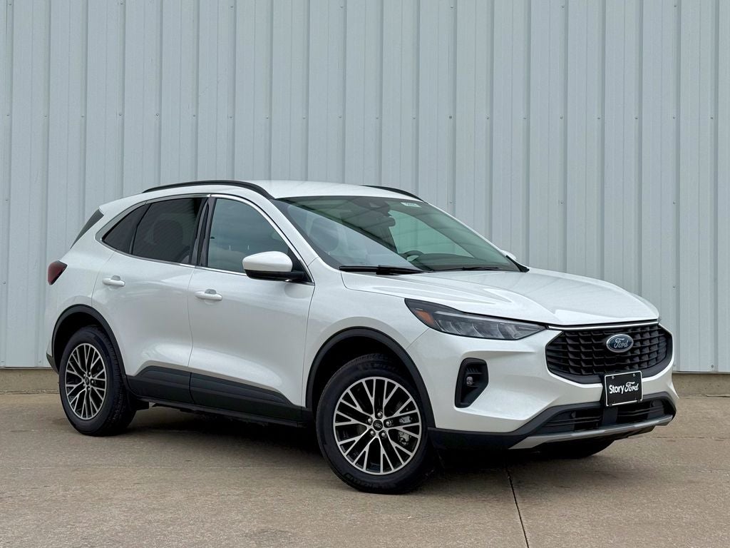 2025 Ford Escape Plug-In Hybrid Base