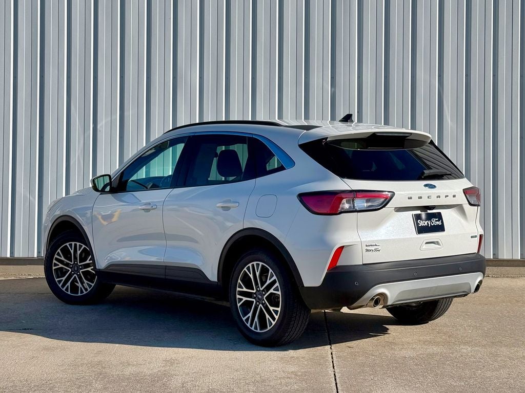 2020 Ford Escape SEL