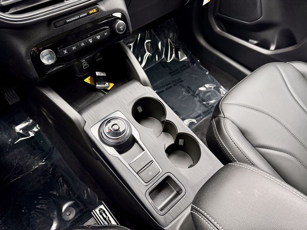 2026 Ford Escape Platinum