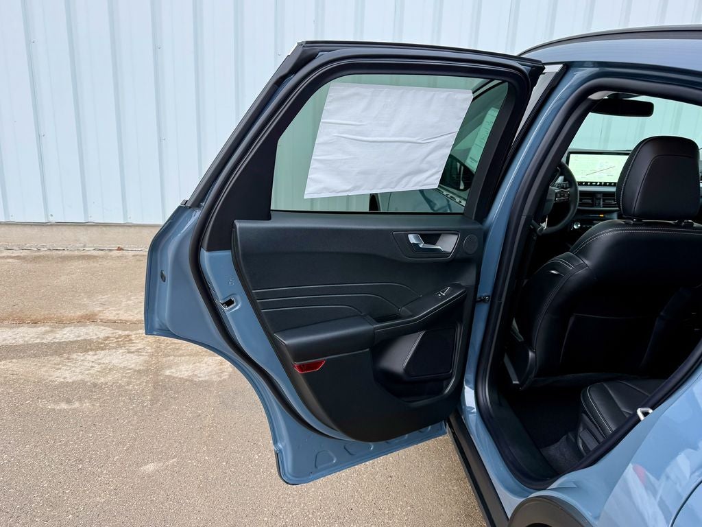 2026 Ford Escape Platinum