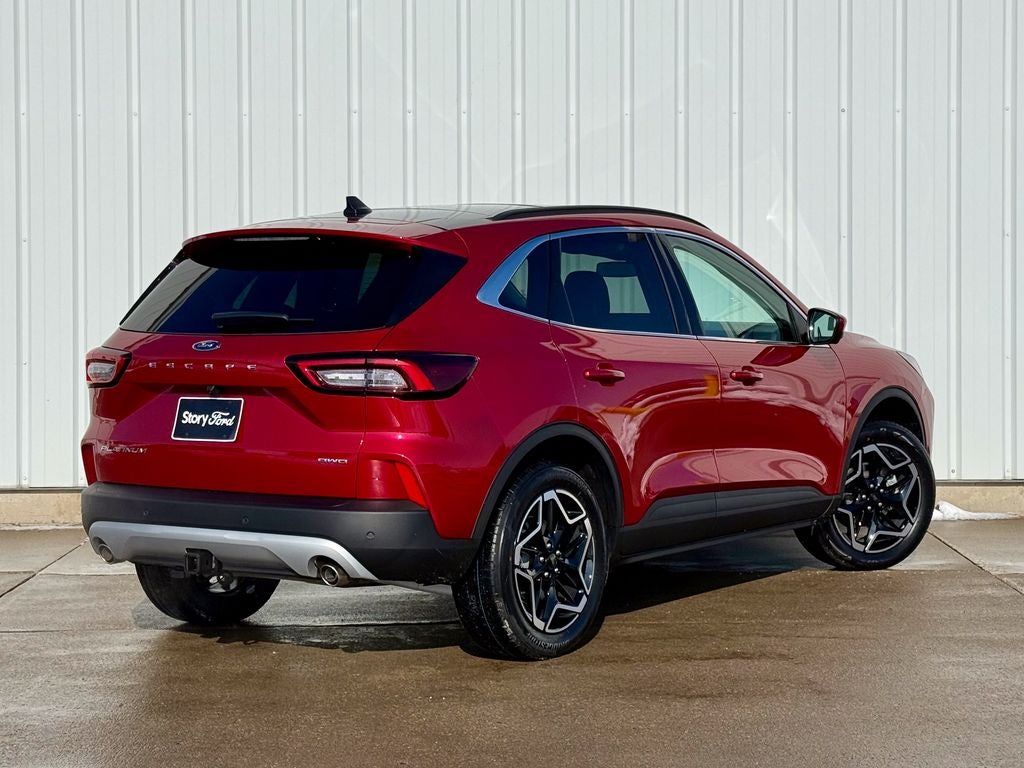 2026 Ford Escape Platinum