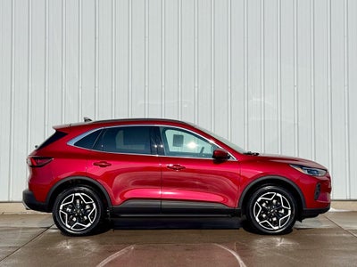 2026 Ford Escape Platinum