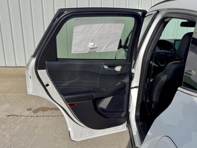 2026 Ford Escape Hybrid Platinum