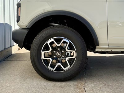 2025 Ford Bronco Base