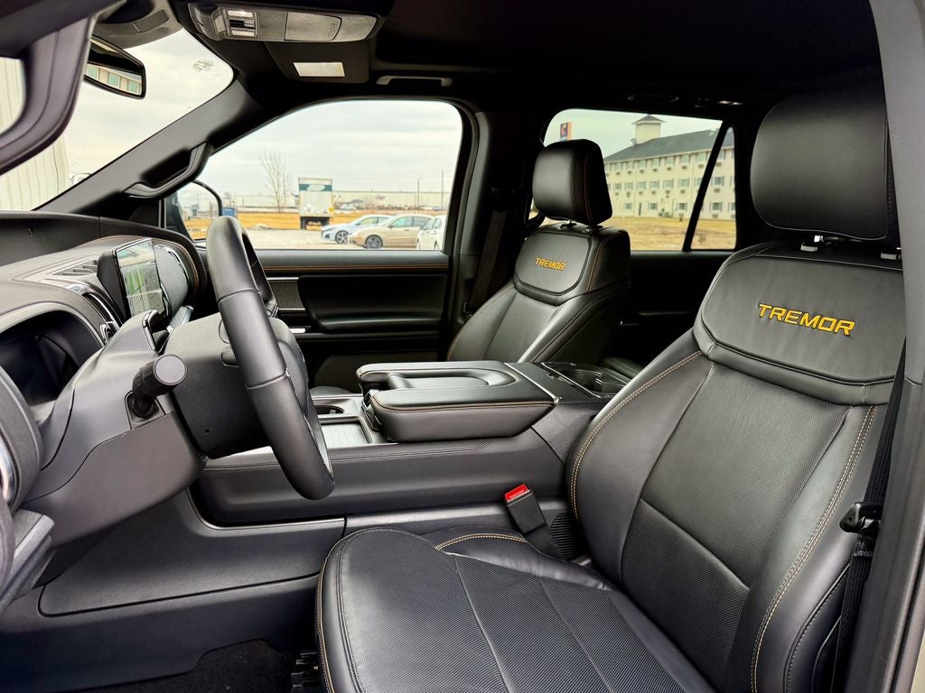 2025 Ford Expedition Tremor