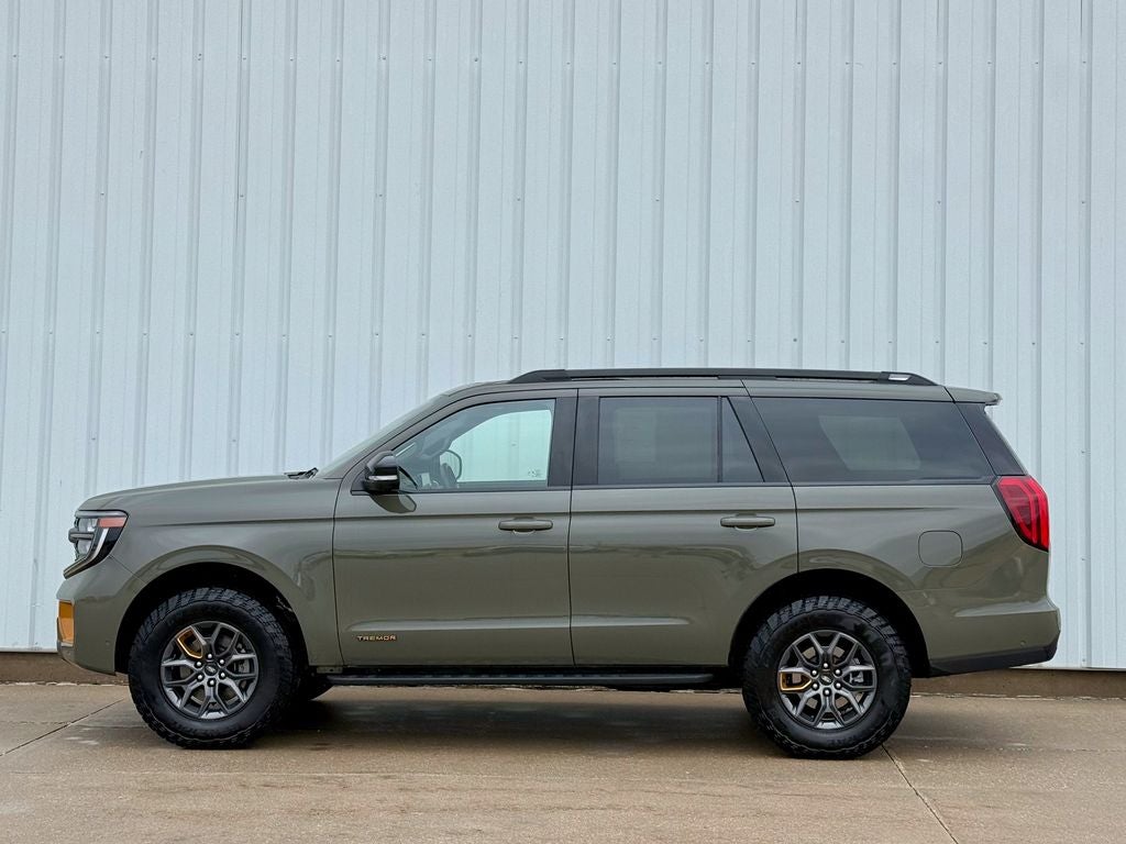 2025 Ford Expedition Tremor
