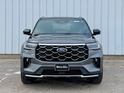2025 Ford Explorer Platinum