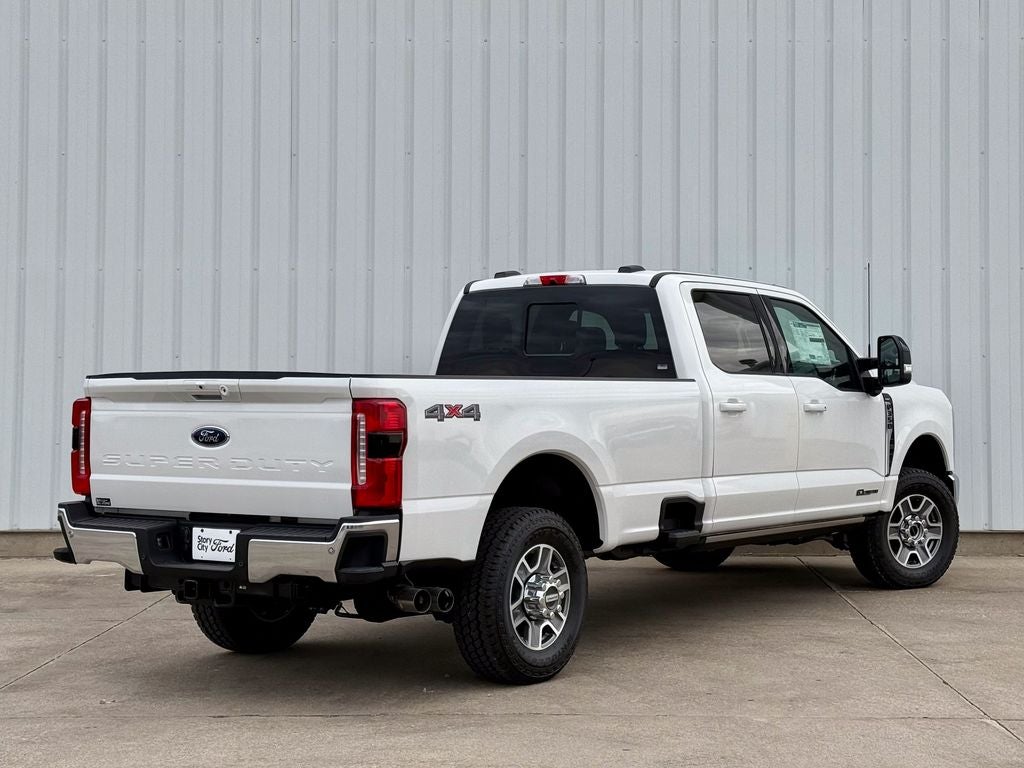 2026 Ford F-350SD Lariat