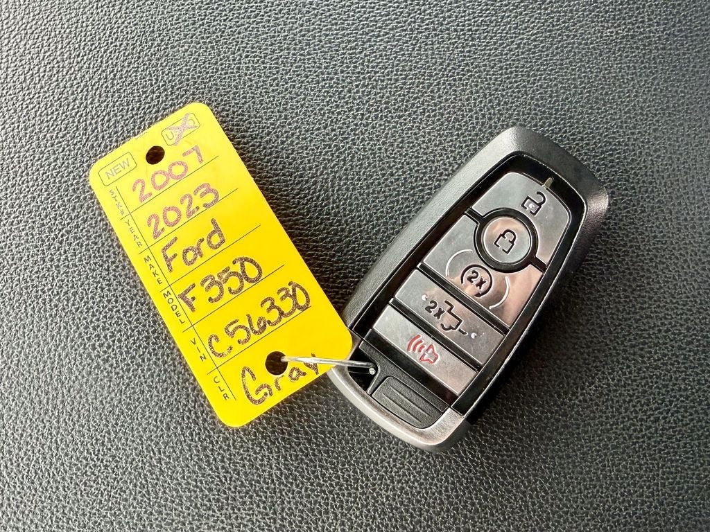 2023 Ford F-350SD Lariat