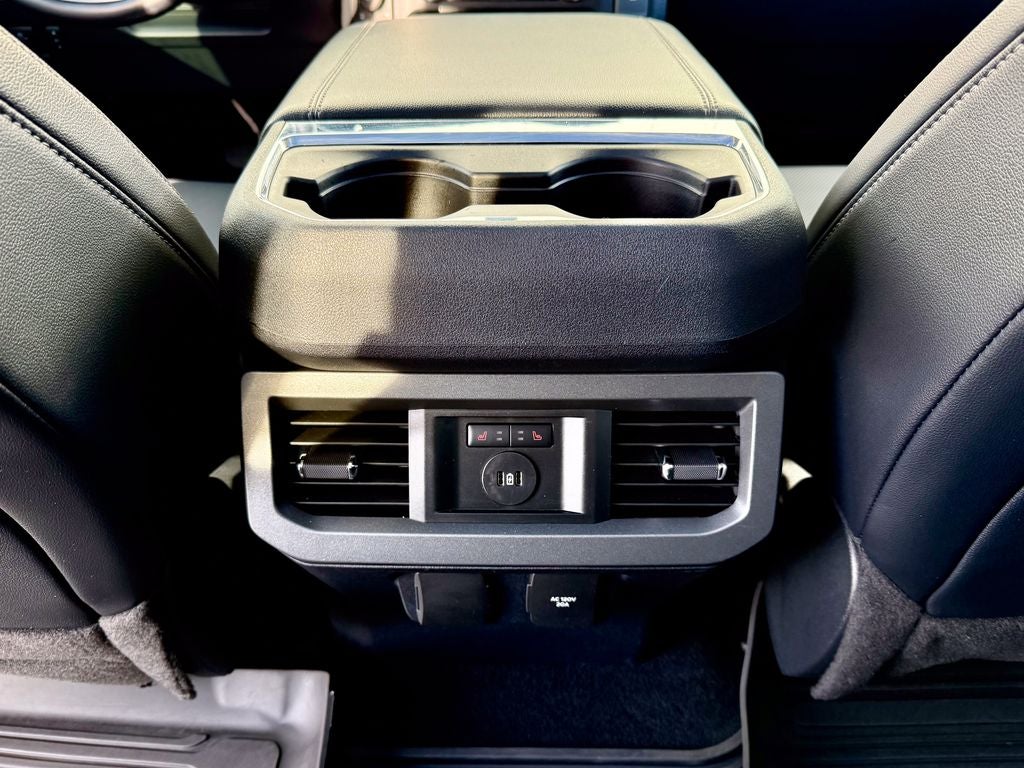 2023 Ford F-350SD Lariat