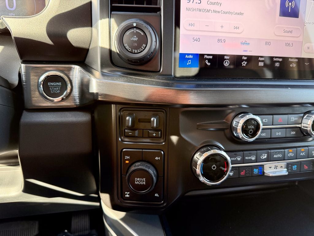 2025 Ford F-350SD Lariat