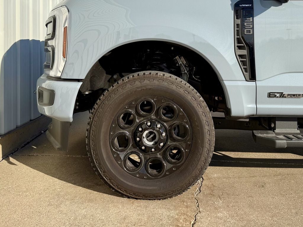 2025 Ford F-350SD Lariat
