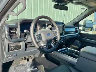 2025 Ford F-350SD Lariat