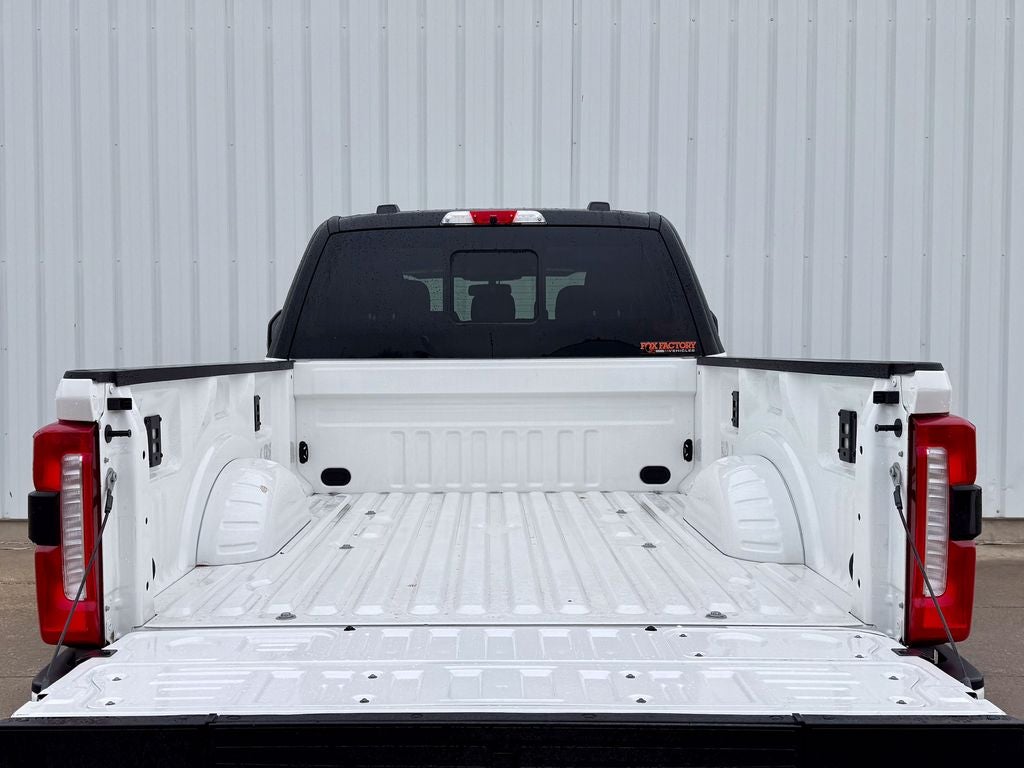 2026 Ford F-350SD Black Widow