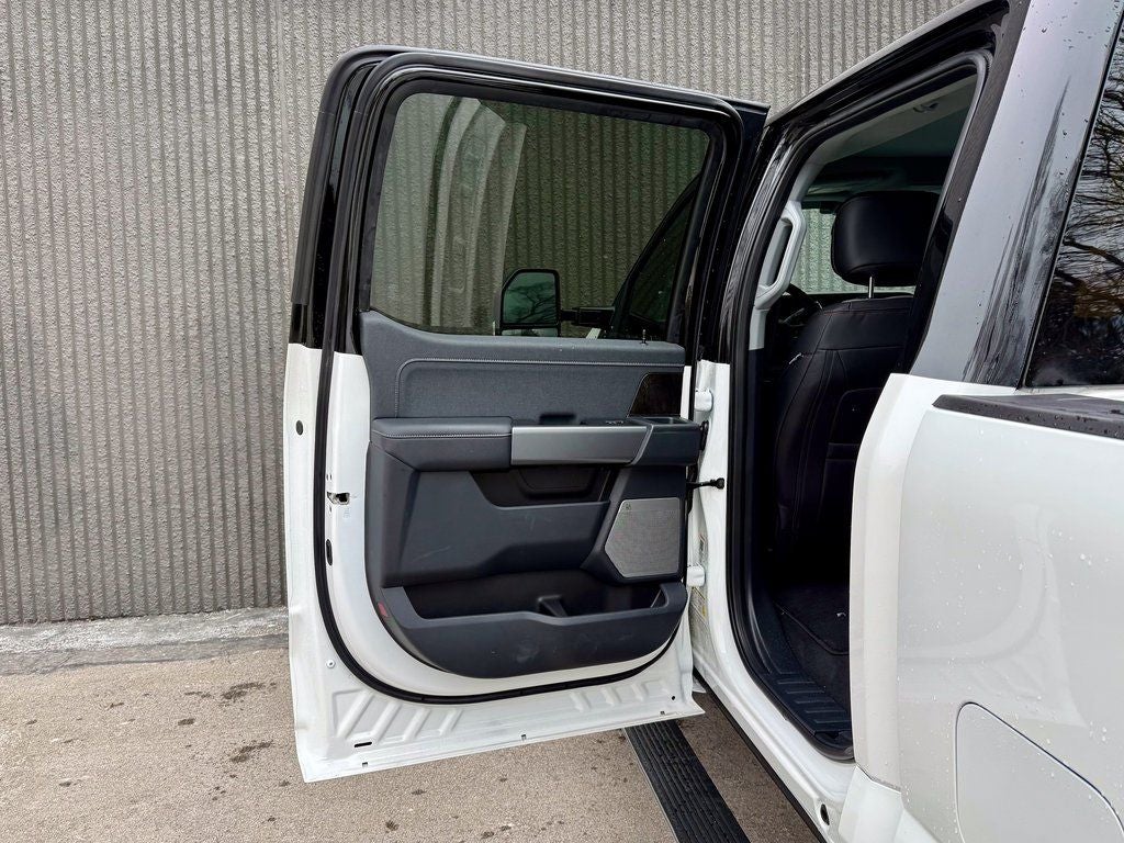 2026 Ford F-350SD Lariat
