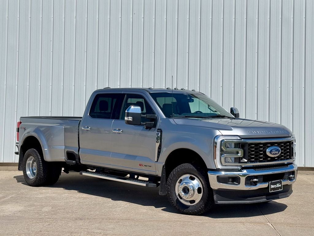 2024 Ford F-350SD Lariat