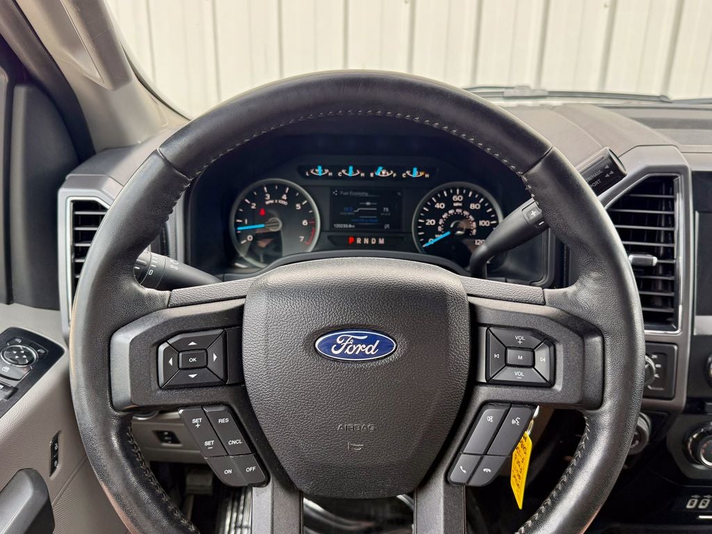 2017 Ford F-150 XLT