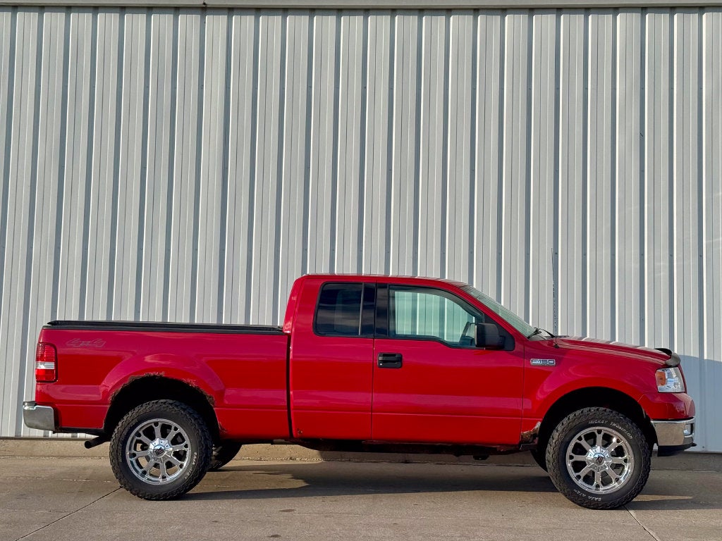2004 Ford F-150 XLT