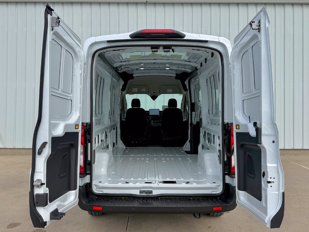 2027 Ford Transit-150 Base