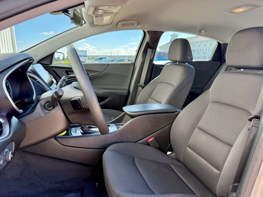 2020 Chevrolet Malibu LS 1FL