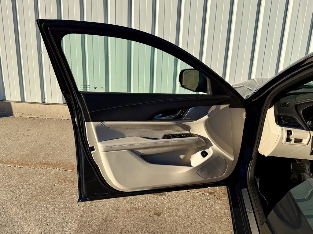 2021 Cadillac CT4 Luxury