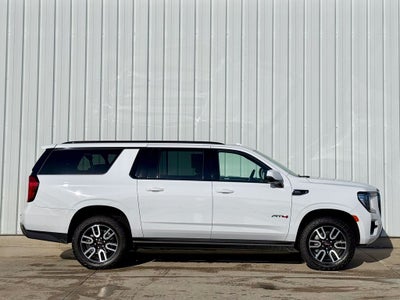 2023 GMC Yukon XL AT4