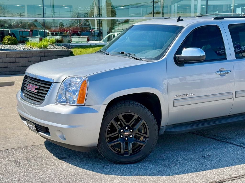 Used 2013 GMC Yukon XL SLT with VIN 1GKS2KE70DR210706 for sale in Story City, IA